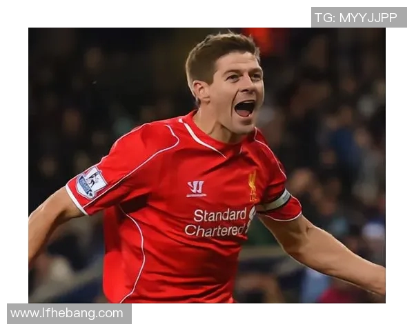 背身单打高手盘点:足球场上那些能够撕裂防线的球星 背身单打高手盘点:足球场上那些能够撕裂防线的球星