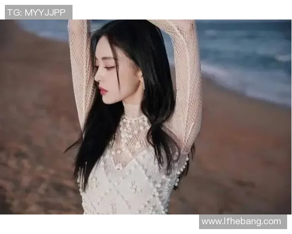 足球明星娜扎:从绿茵场到时尚先锋,如何在多领域展现自我魅力 足球明星娜扎:从绿茵场到时尚先锋,如何在多领域展现自我魅力